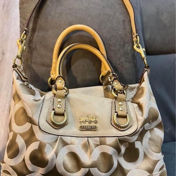 EUC Authentic Coach Ashley Bag - Picture 3 of 8